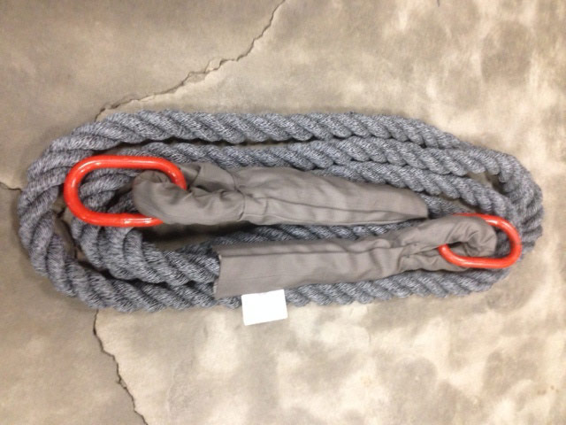 Ring / Ring style of tow rope.